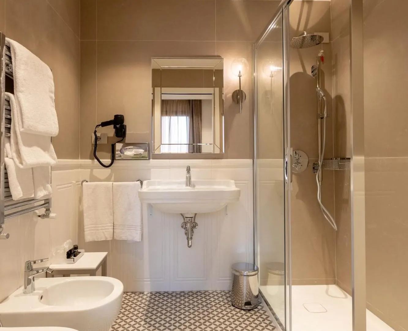 ***  Hotel Arlecchino Venedig Italien