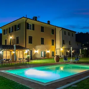 Garden Relais Rosy Appartamento Massarosa