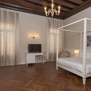 מלון Ih Salute Palace (adults Only) ***