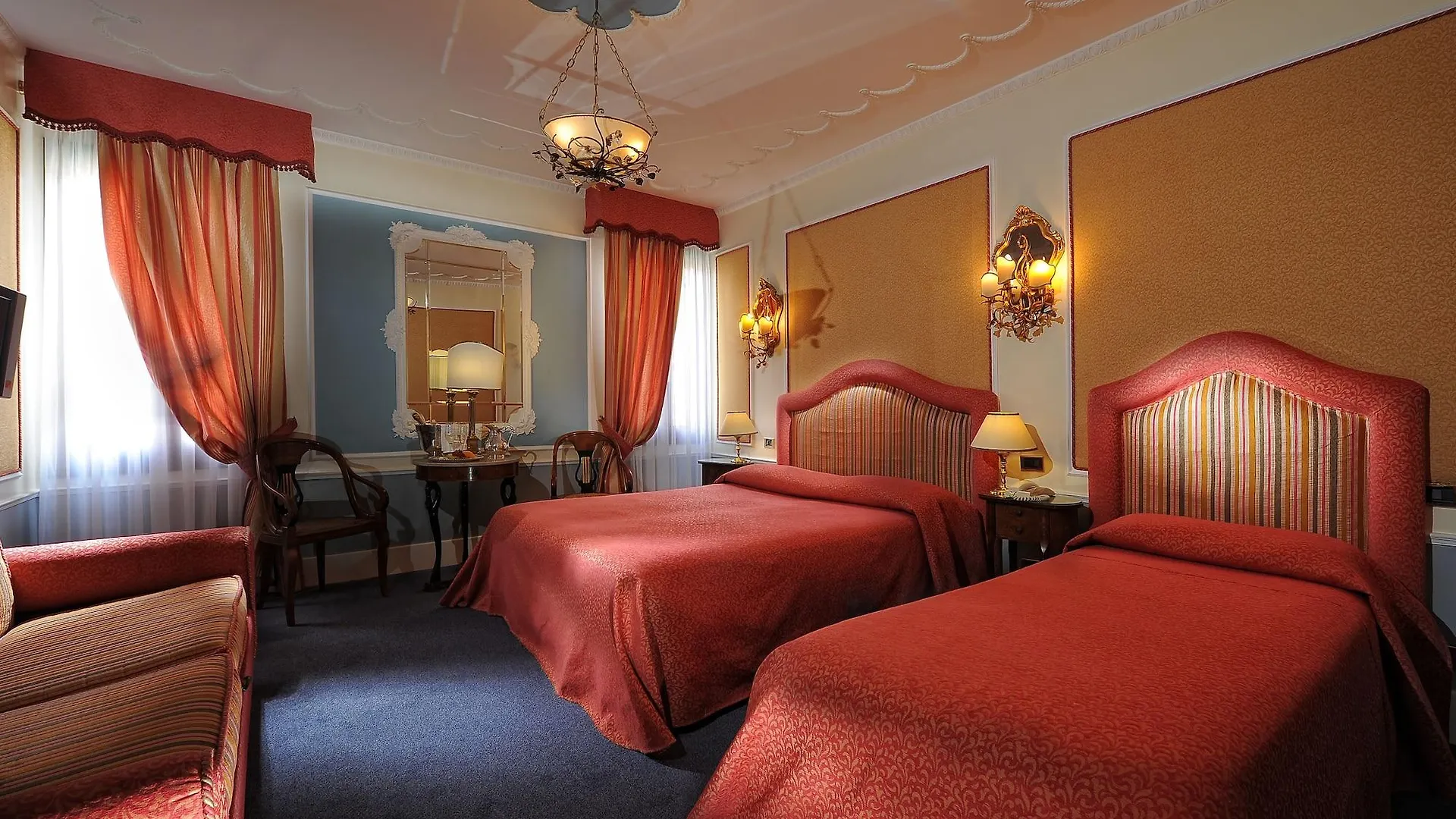 Hotel Arlecchino Venice