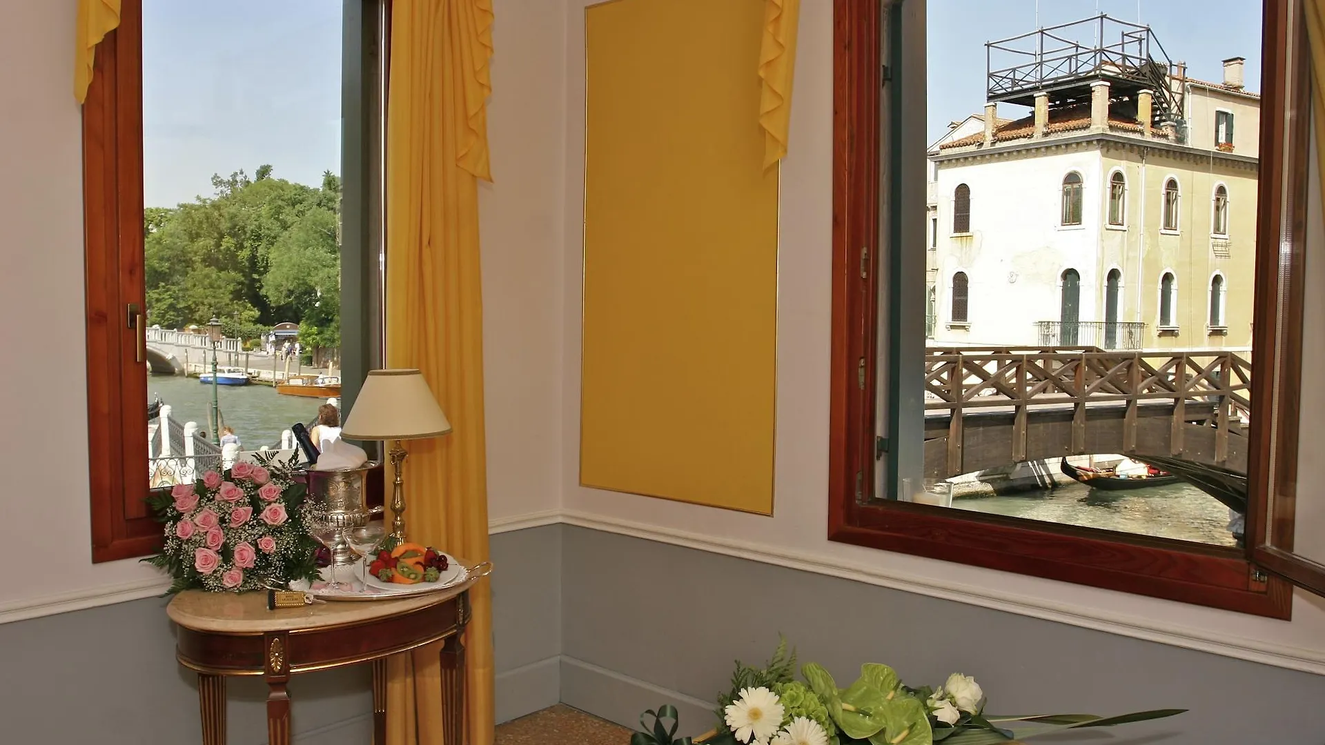 Hotel Arlecchino Venice Italy