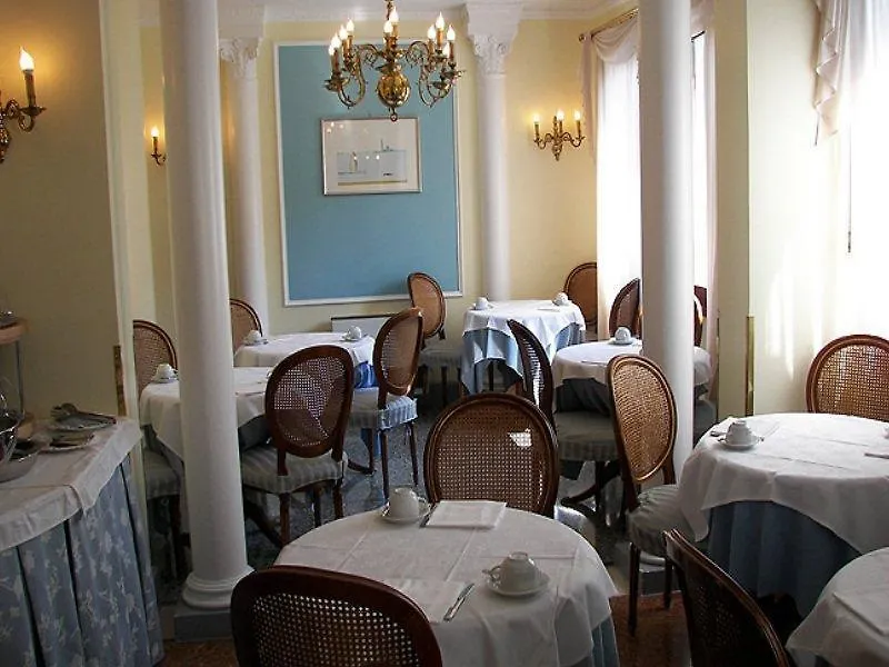 Hotel Arlecchino Venice