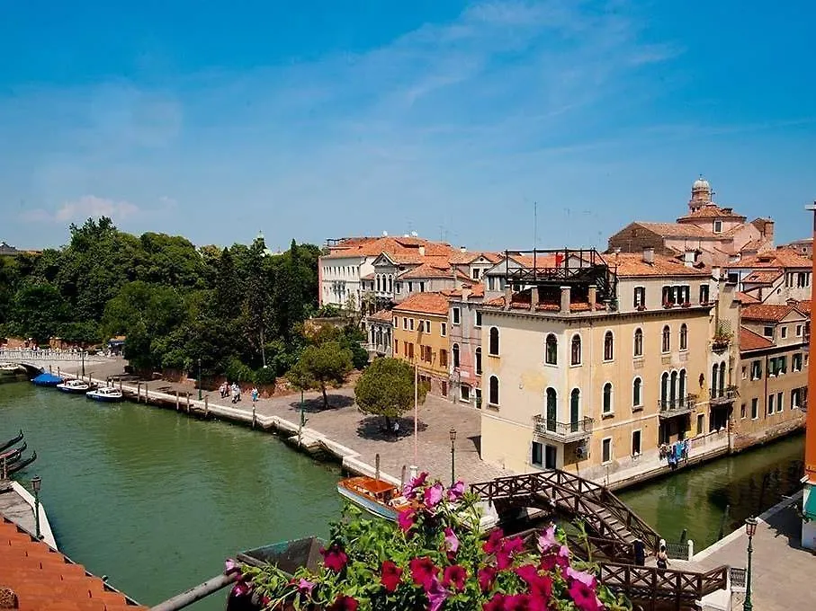 ***  Hotel Arlecchino Venice Italy