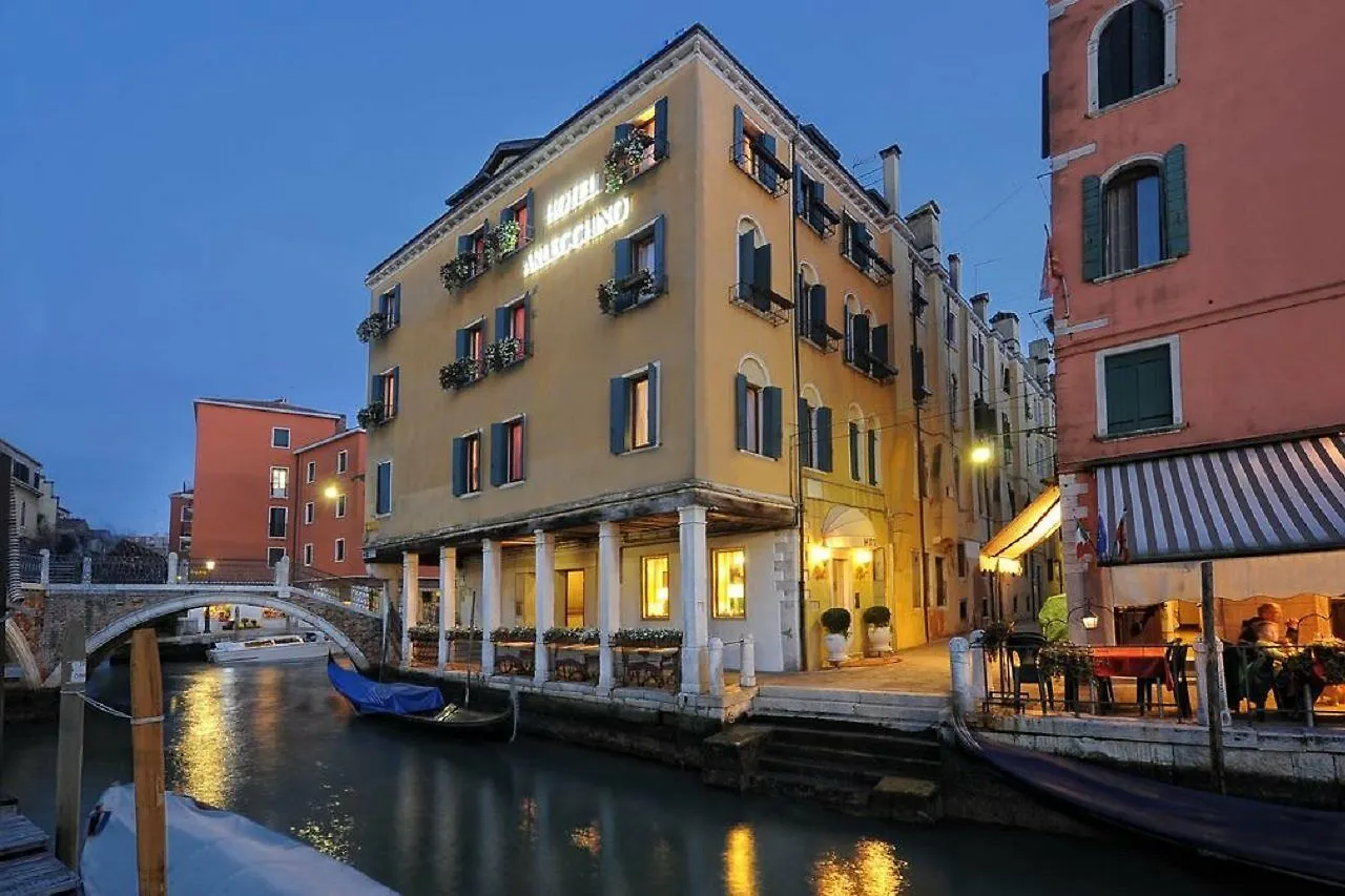 Hotel Arlecchino contacts